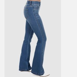 SPANX Women's Pull On Flare Leg Bell Bottom Jegging Jeans - L